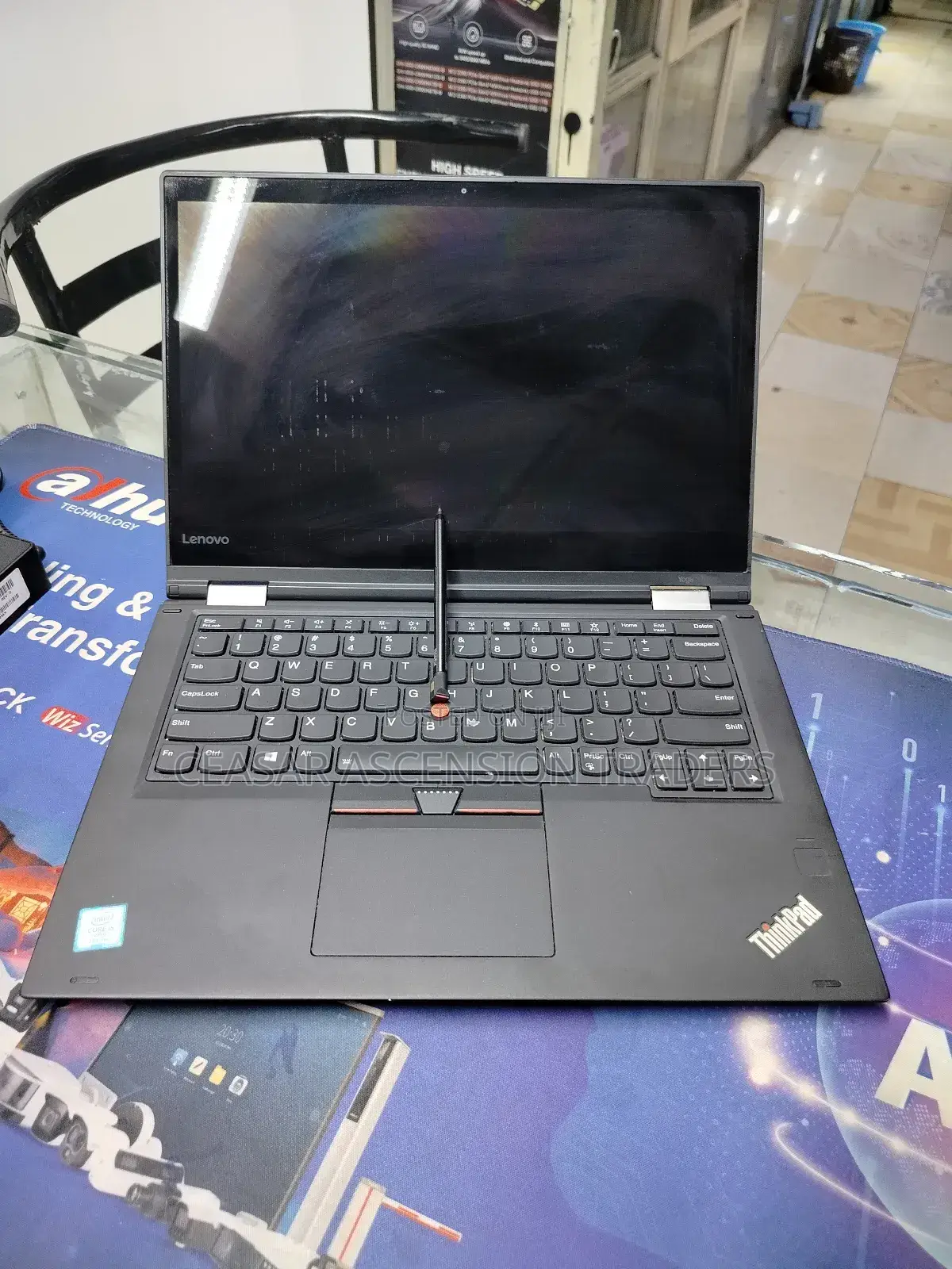 Laptop Lenovo ThinkPad X390 Yoga 8GB Intel Core I7 SSD 256GB