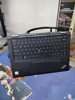 Laptop Lenovo ThinkPad X390 Yoga 8GB Intel Core I7 SSD 256GB