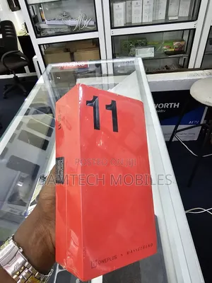 New OnePlus 11 256 GB Black