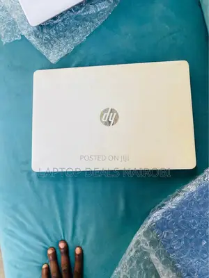 Laptop HP Compaq 418tx 8GB Intel Core I5 SSD 256GB