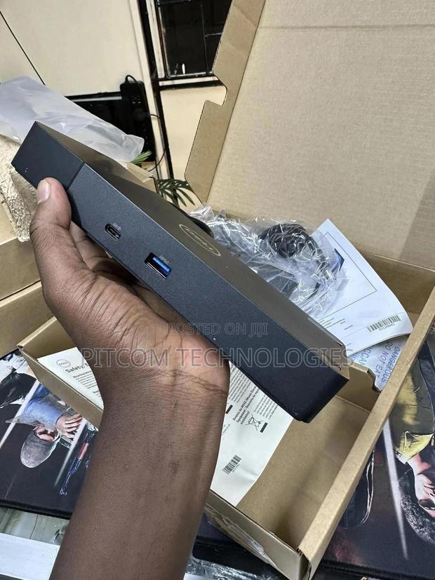 Dell Wd19s Docking Station Brand New - thumbnail 2
