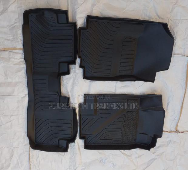Crv Honda Custom Made Floor Mats - thumbnail 2