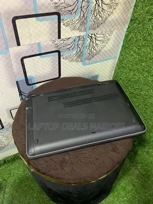 Laptop HP EliteBook 725 8GB AMD A10 SSD 256GB
