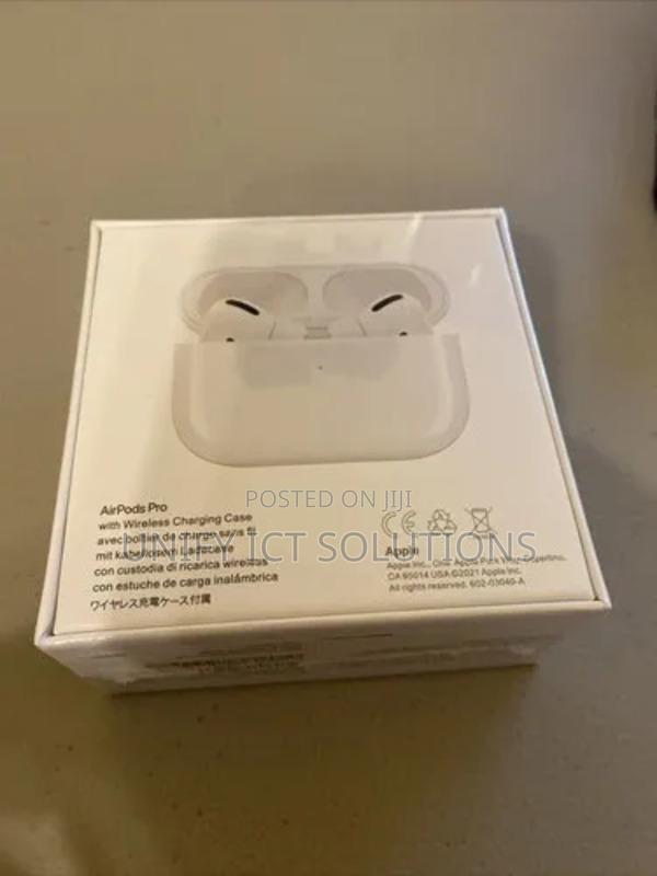Apple Air-Pod With Charging Wire - main view