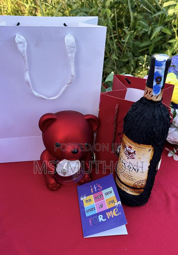 Asconi Valentines Gift Set For Her