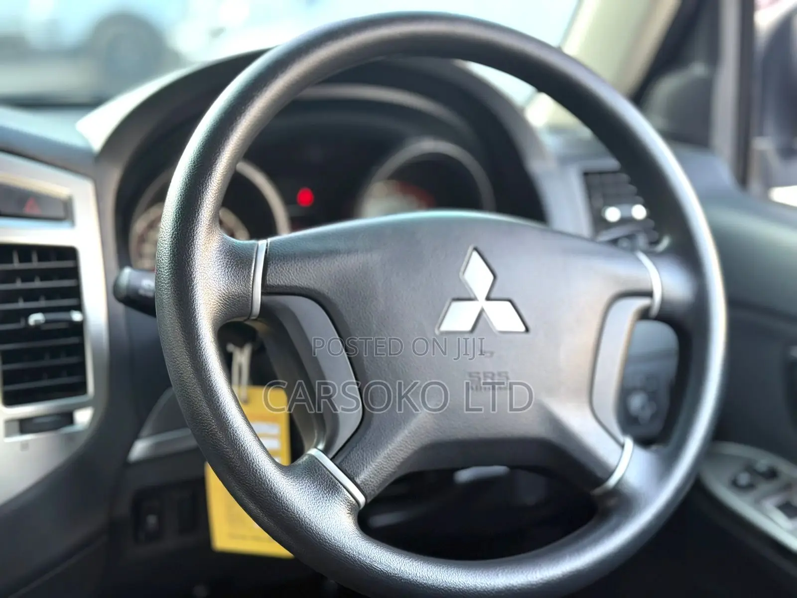 Mitsubishi Pajero V80 3.0 VR-I 2016 Silver