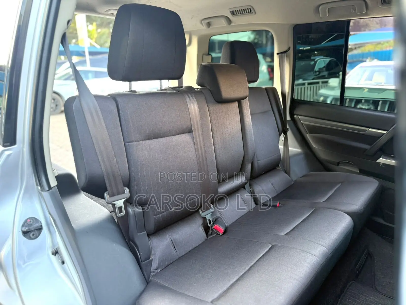 Mitsubishi Pajero V80 3.0 VR-I 2016 Silver