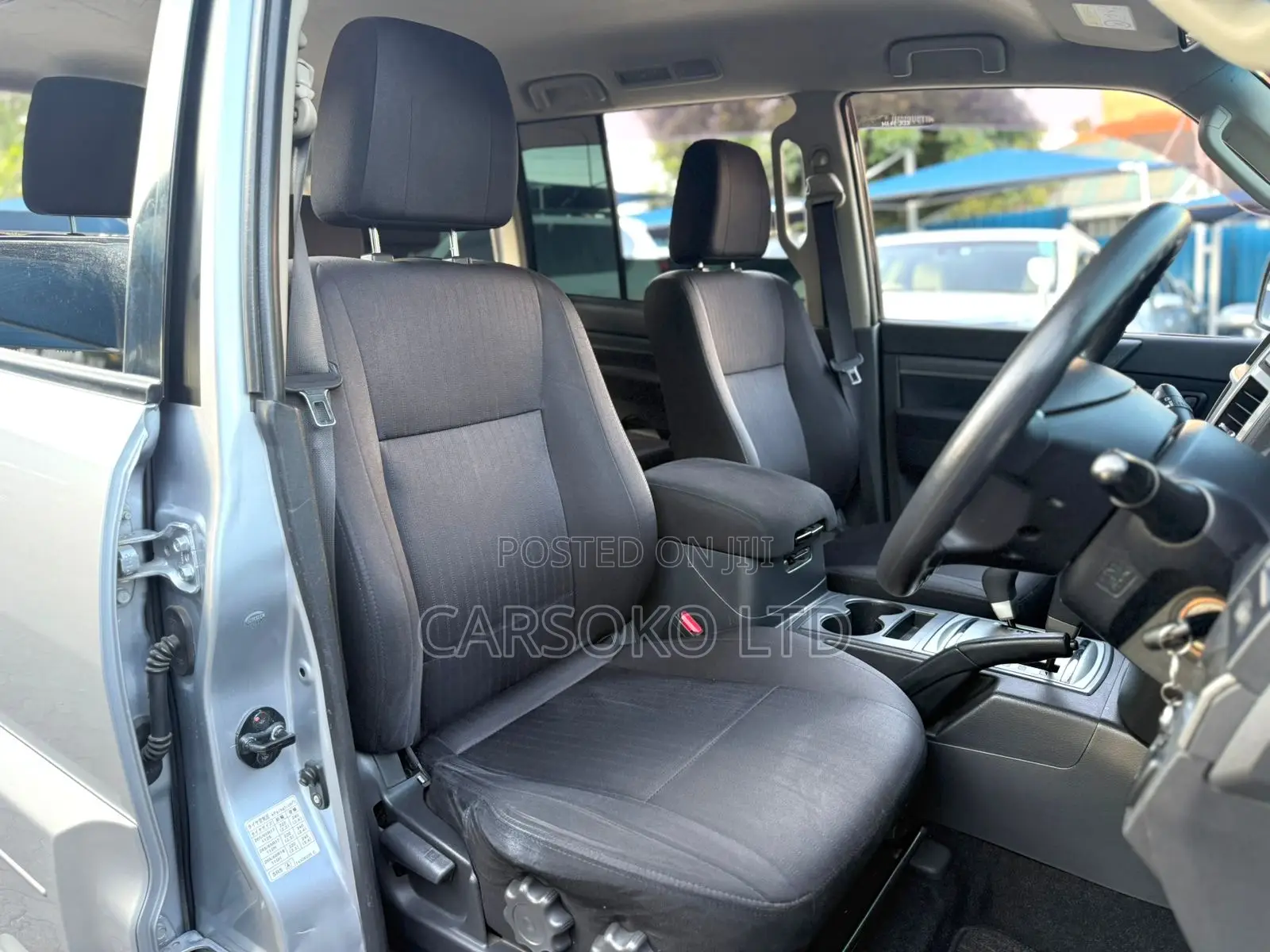 Mitsubishi Pajero V80 3.0 VR-I 2016 Silver