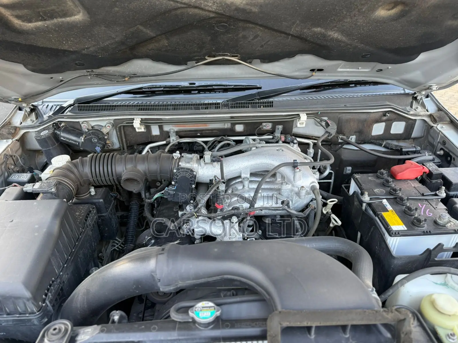 Mitsubishi Pajero V80 3.0 VR-I 2016 Silver