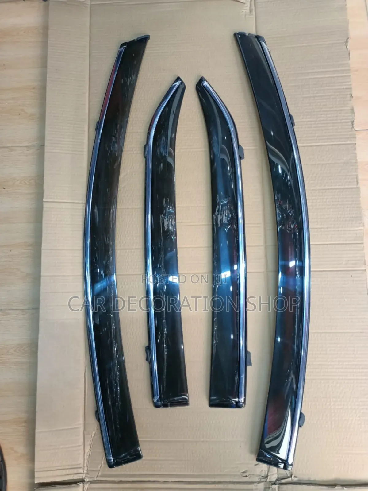 Toyota Belta Windbreakers