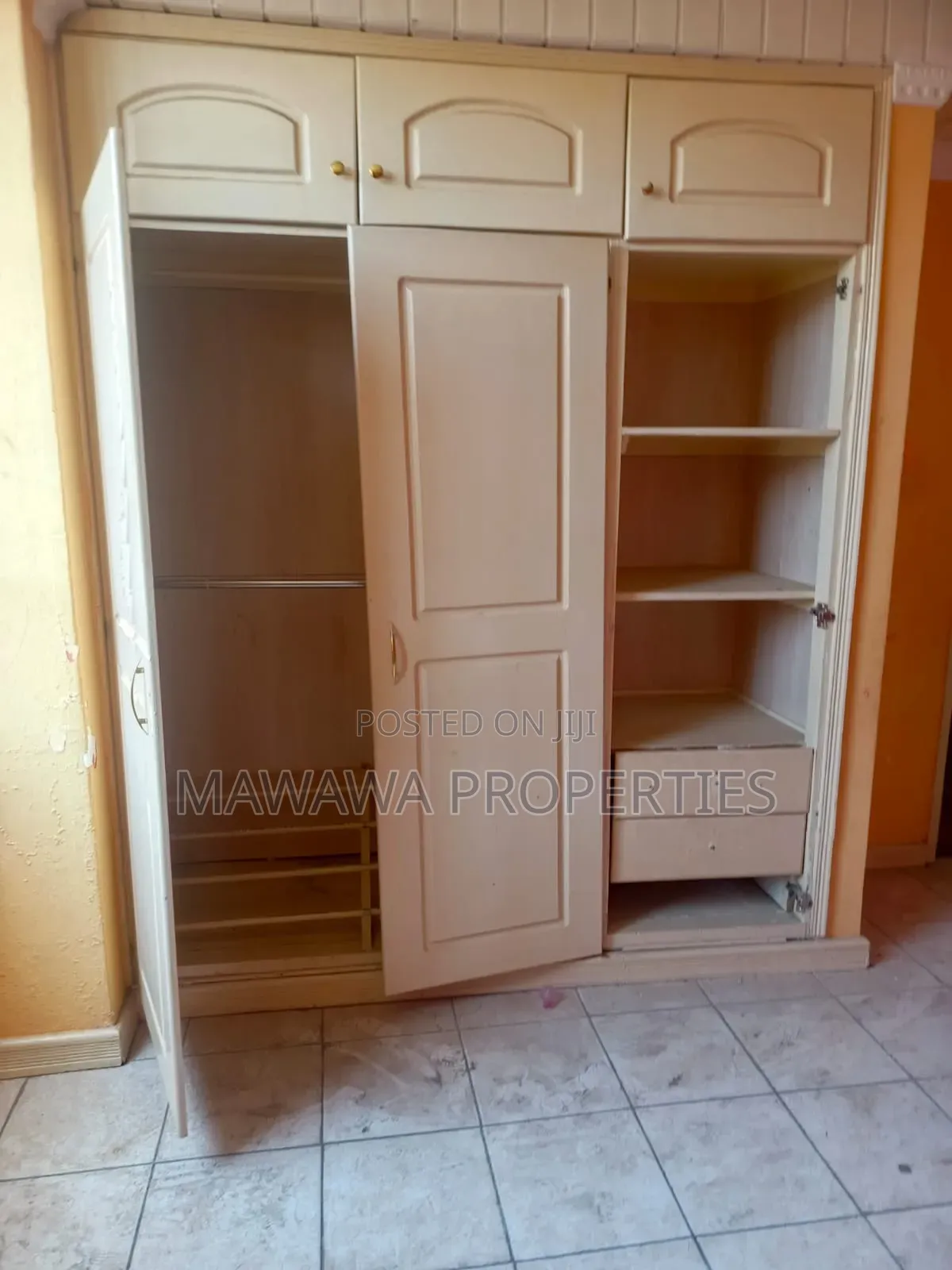 4bdrm Maisonette in South B for sale