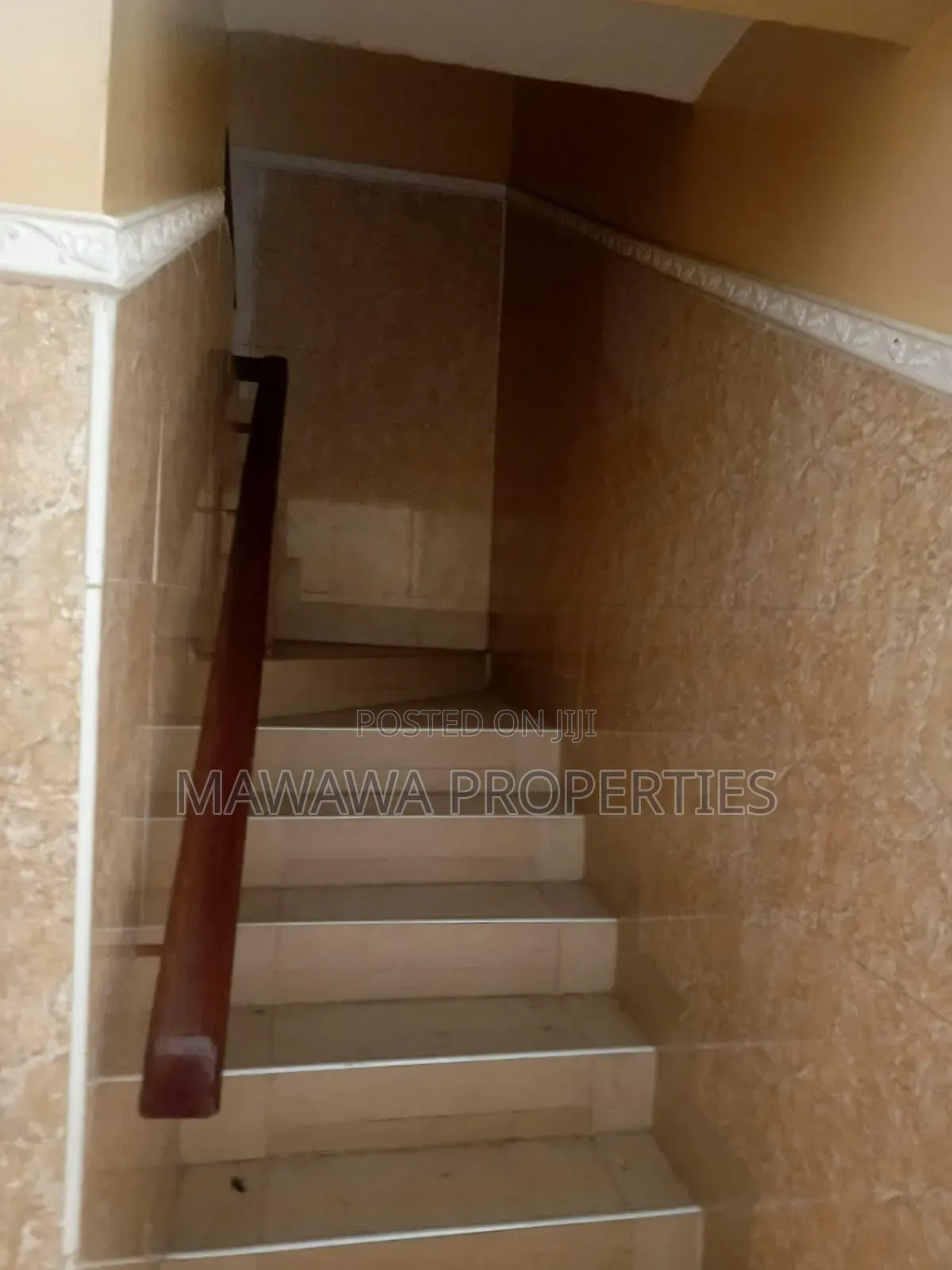 4bdrm Maisonette in South B for sale
