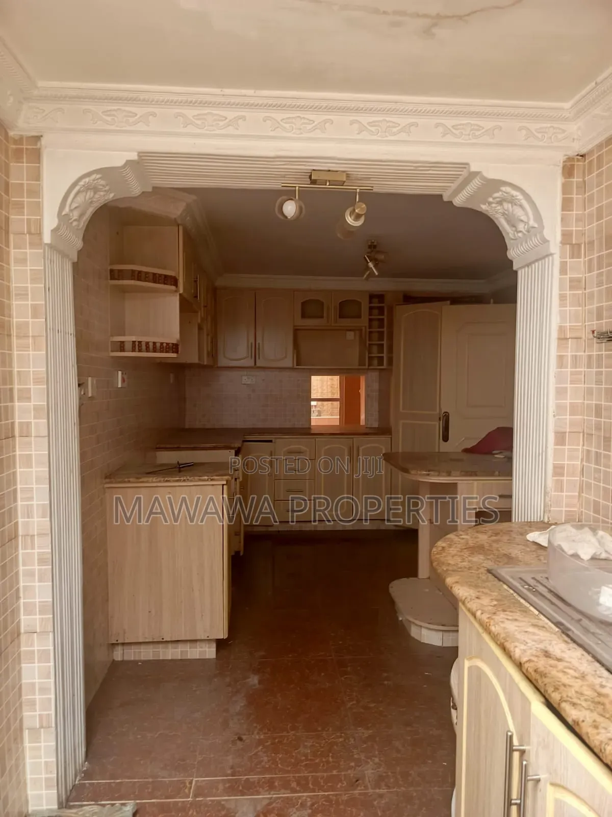 4bdrm Maisonette in South B for sale