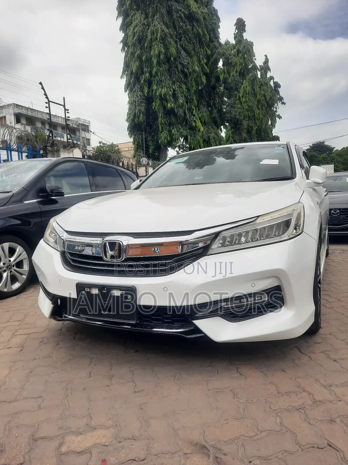 Honda Accord EX-L 2.0T 2018 White