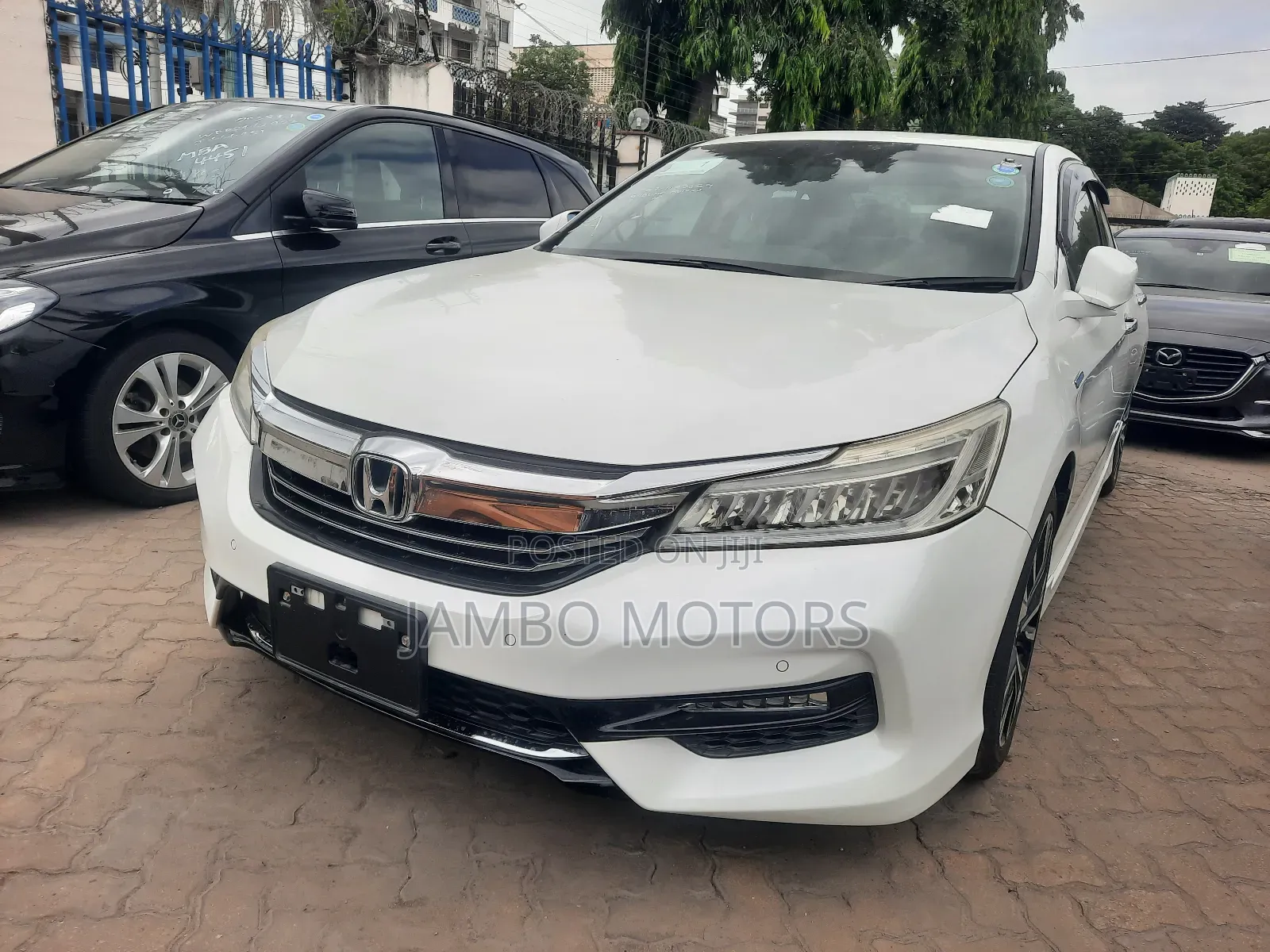 Honda Accord EX-L 2.0T 2018 White