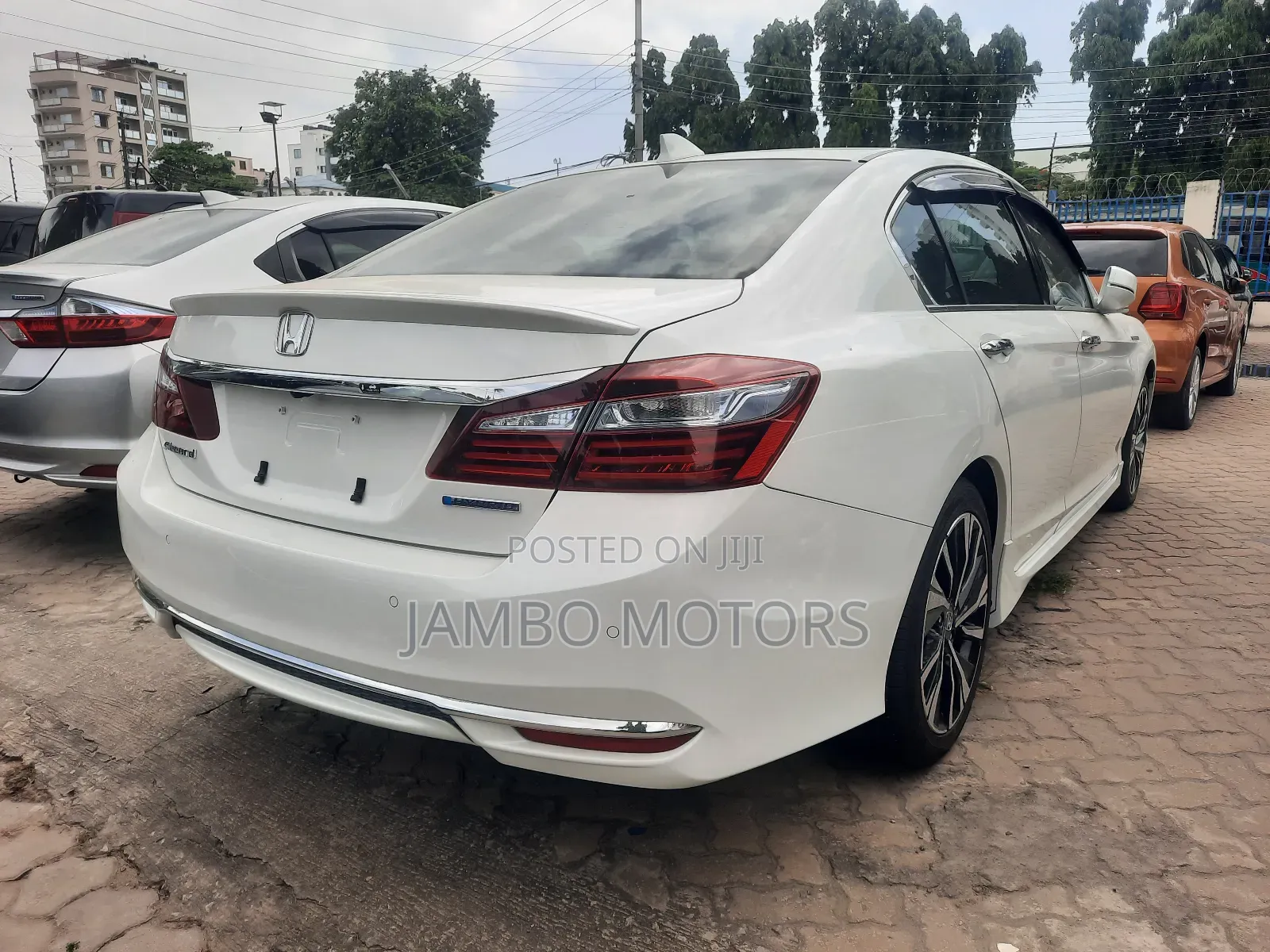 Honda Accord EX-L 2.0T 2018 White