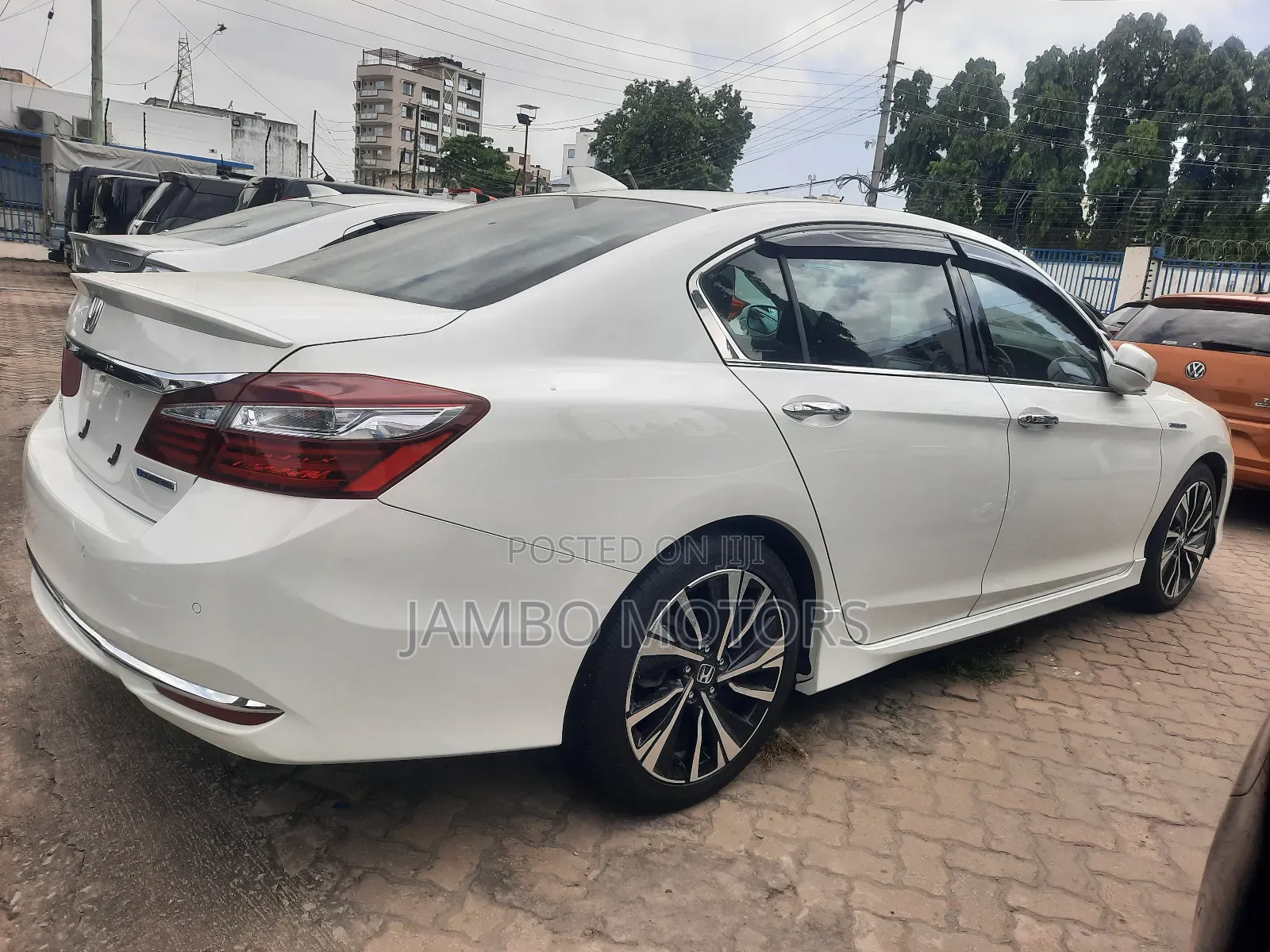 Honda Accord EX-L 2.0T 2018 White