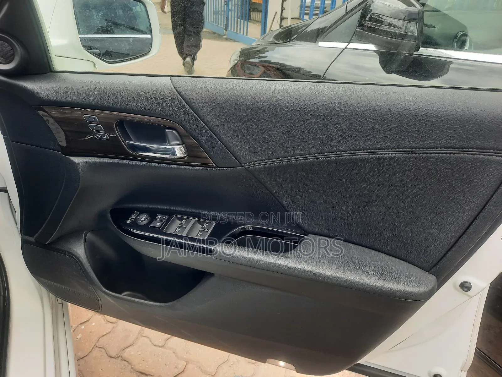 Honda Accord EX-L 2.0T 2018 White