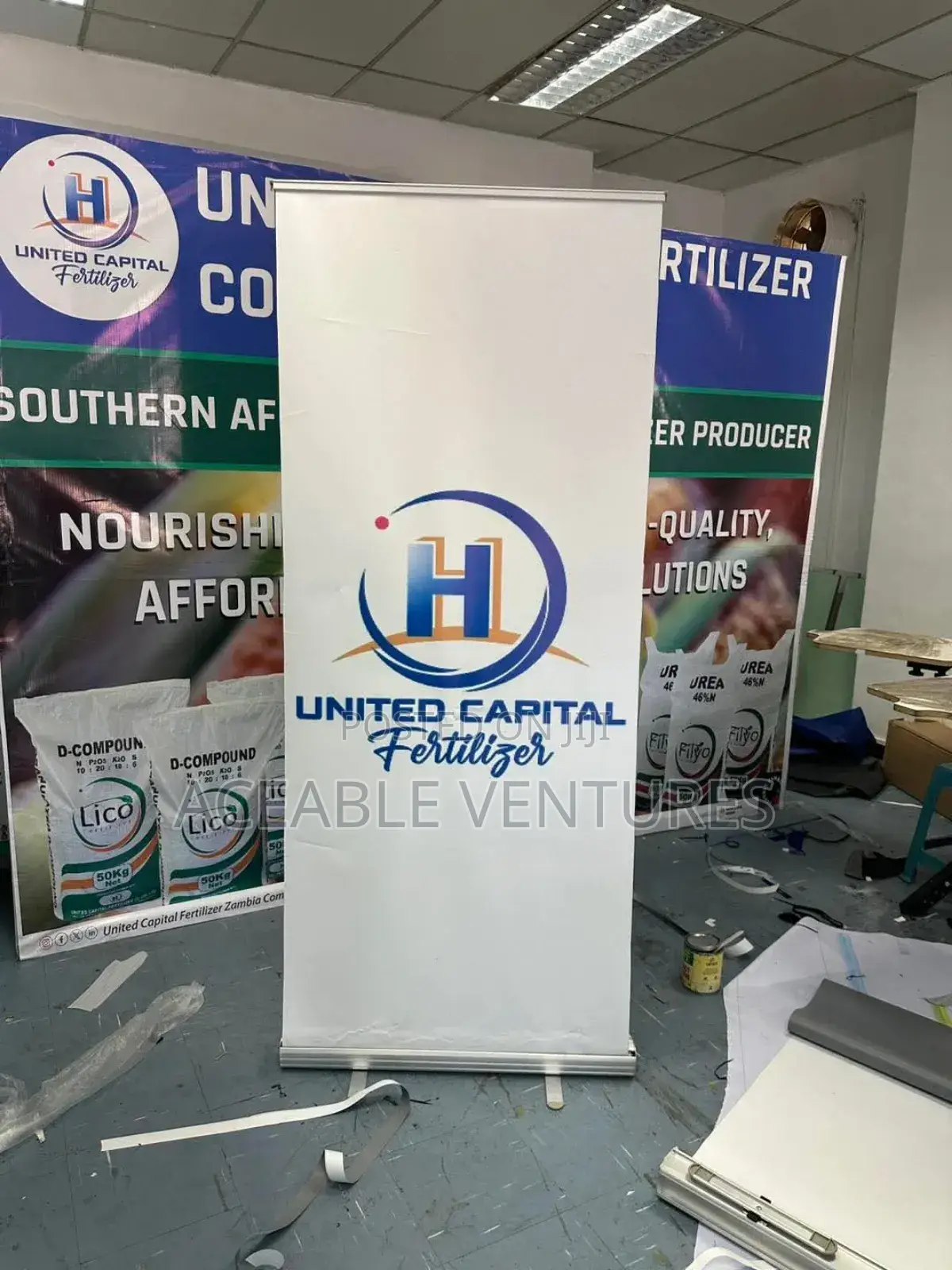 Attractive/Impressive Broadbase Banners