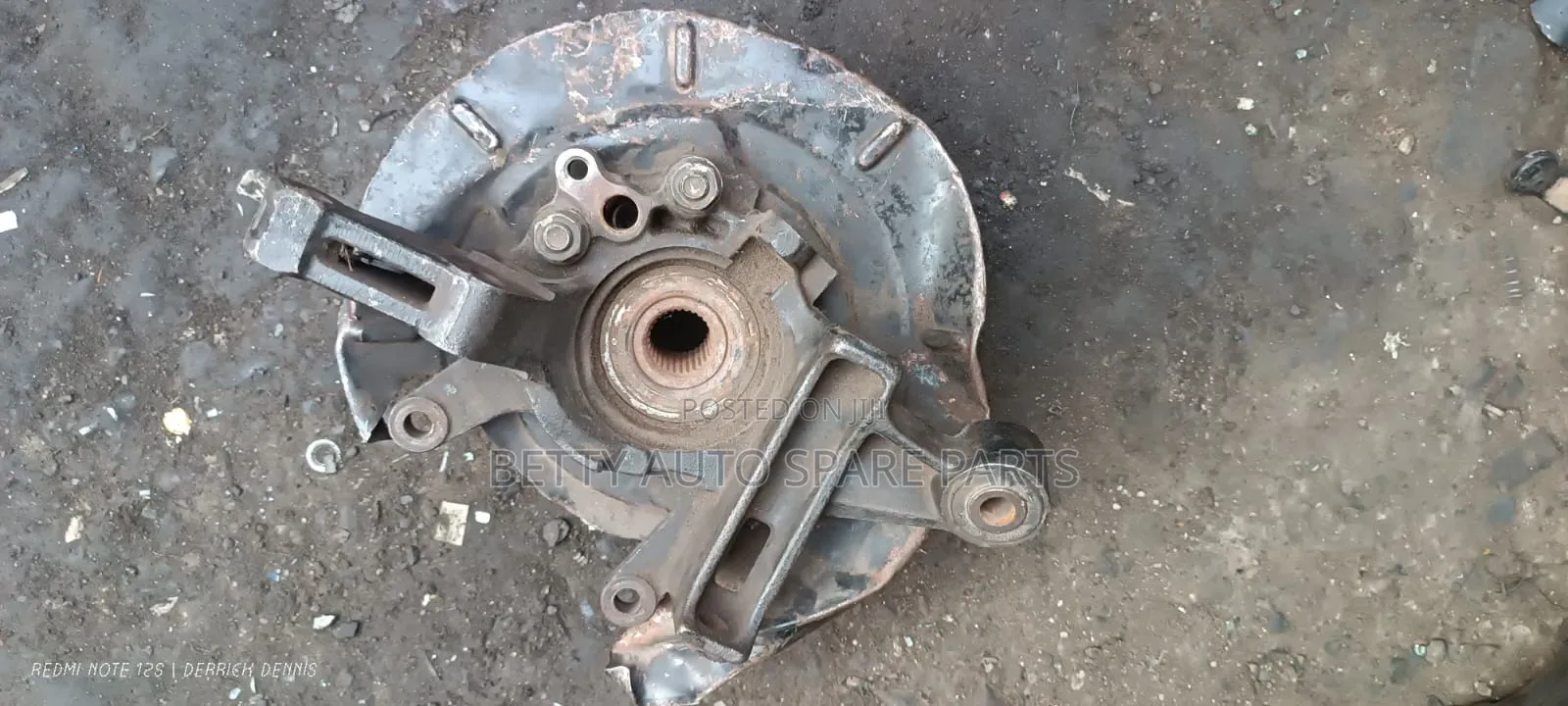 Nissan X Trail Rear Hub