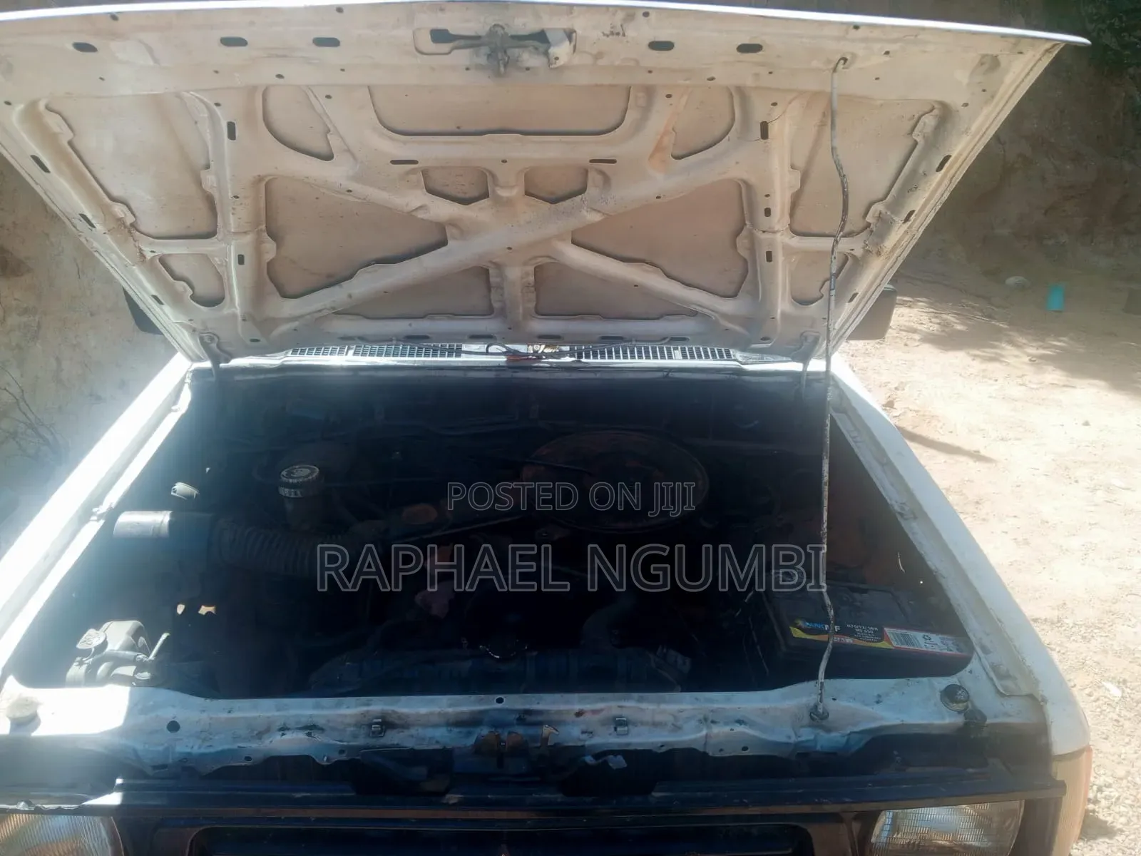 Mitsubishi L200 1997 White