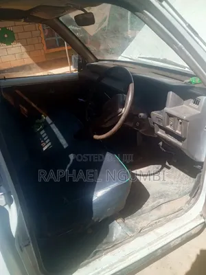 Mitsubishi L200 1997 White