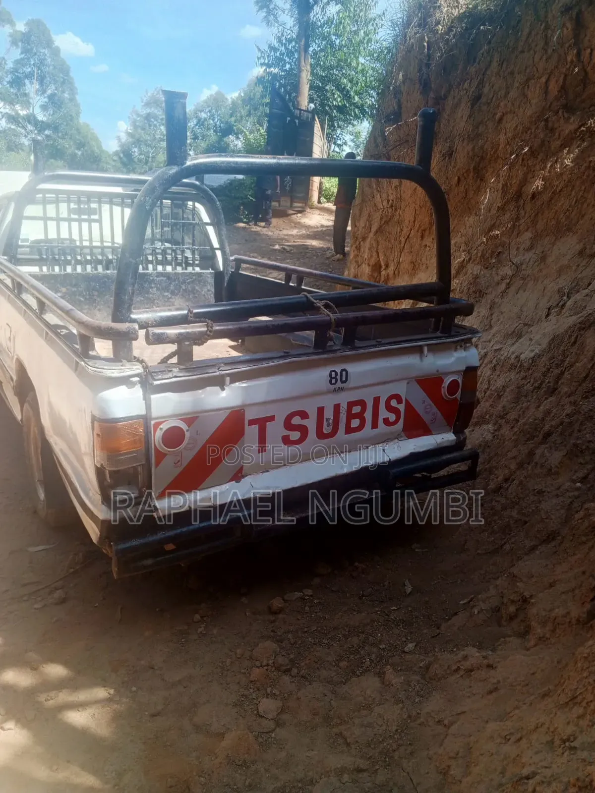 Mitsubishi L200 1997 White