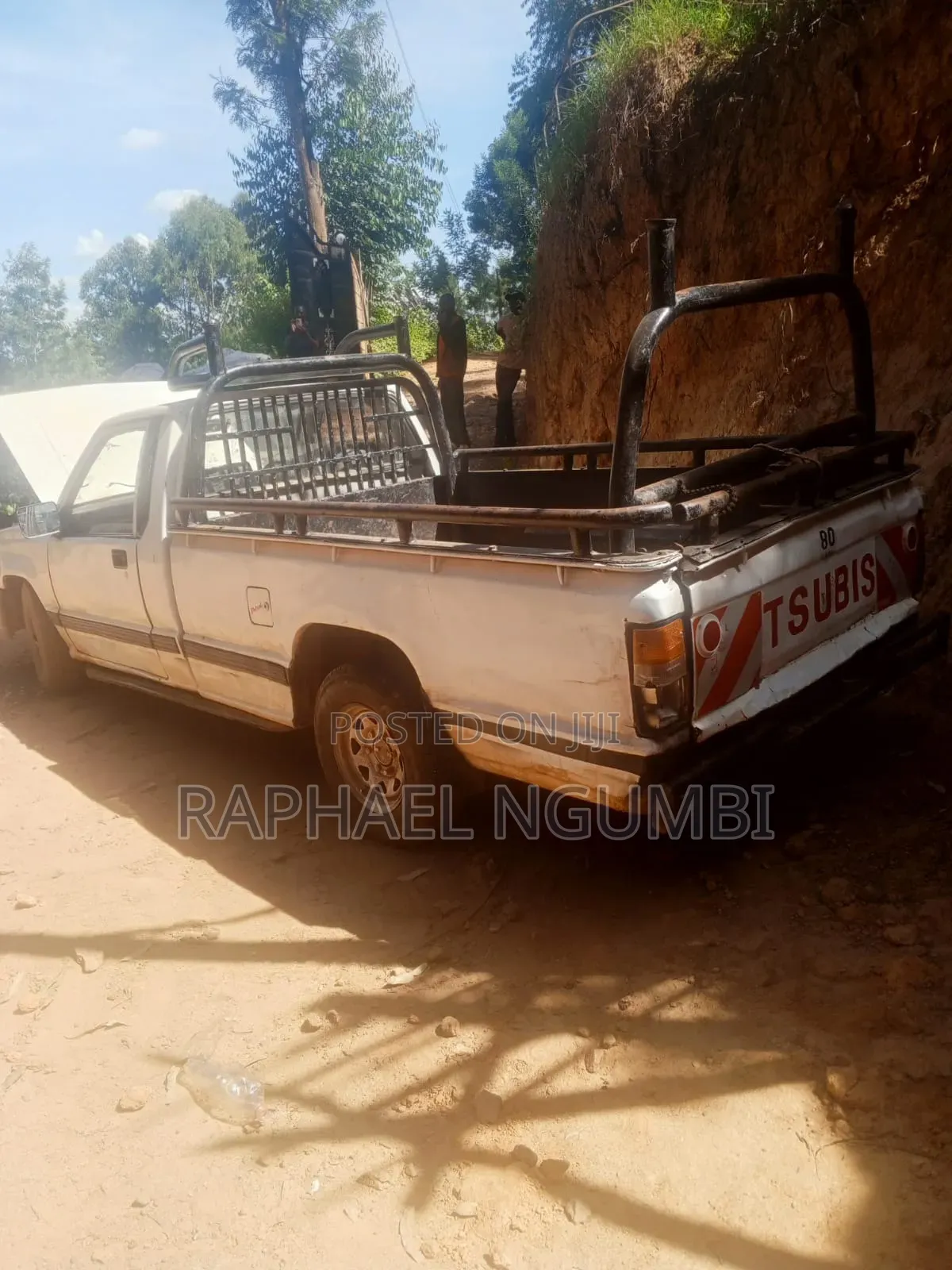 Mitsubishi L200 1997 White