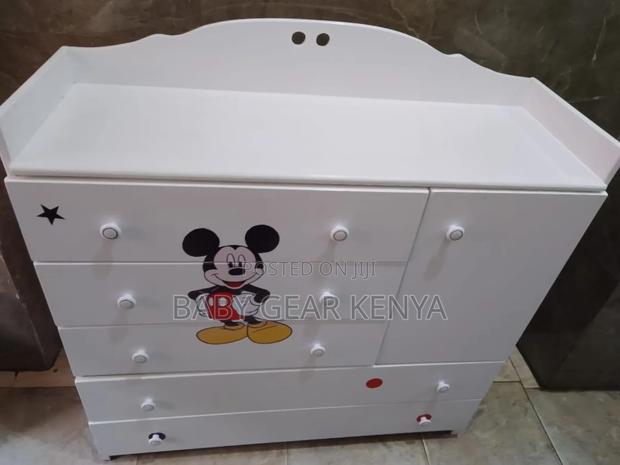 Chest Of Drawers Spray Painted - thumbnail 3