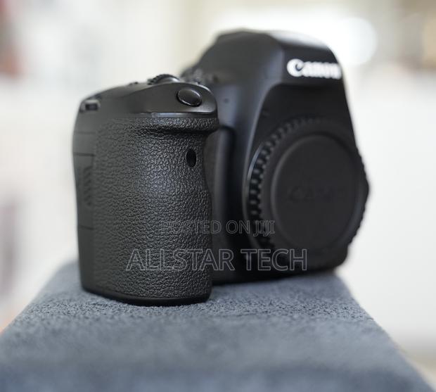 Canon EOS 6D Mark II DSLR Camera (Body Only) - thumbnail 2