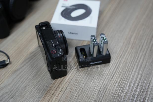 Sony ZV-1 Digital Camera With Accessory Kit (Black) - thumbnail 5