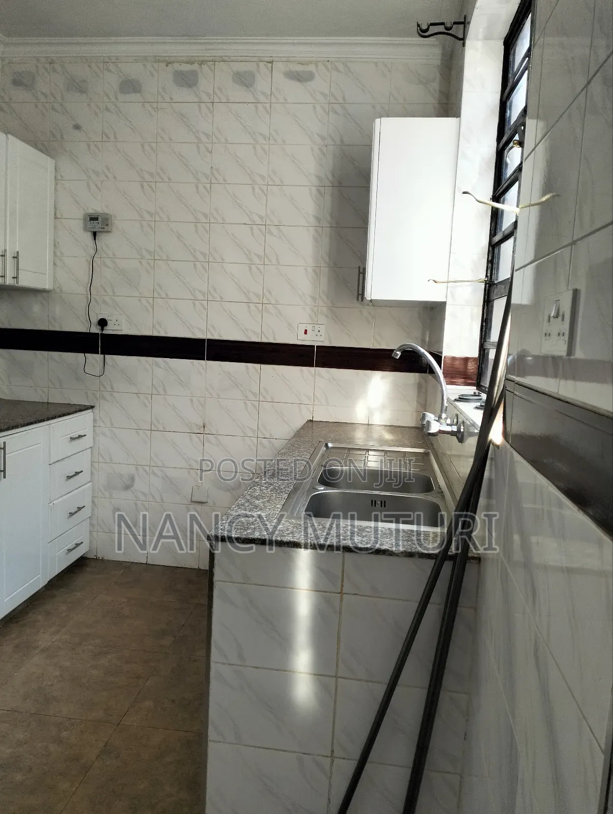 4bdrm Mansion in Banana, Ruaka for rent