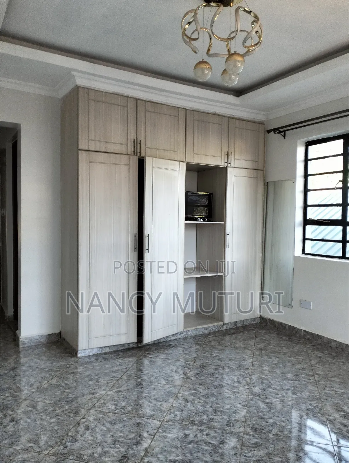 4bdrm Mansion in Banana, Ruaka for rent