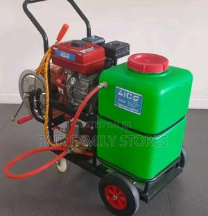 Commercial Sprayer - thumbnail 2