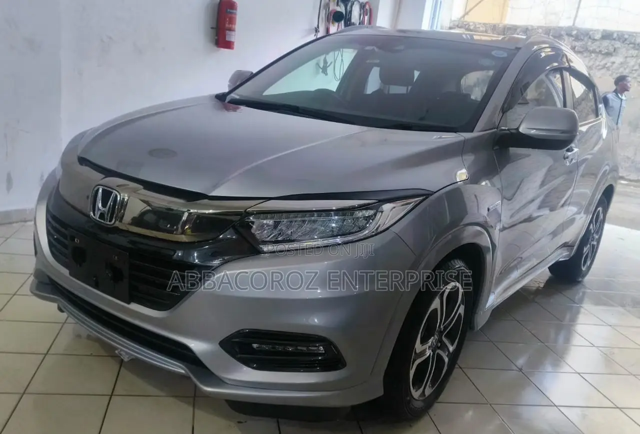 Honda Vezel 1.5 Hybrid 2WD 2018 Silver
