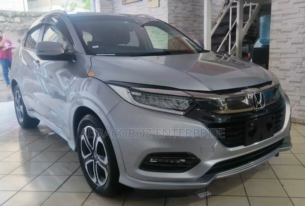 Honda Vezel 1.5 Hybrid 2WD 2018 Silver