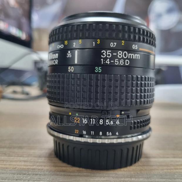 AF Nikkor 35-80mm 1: 4-5.6d - main view