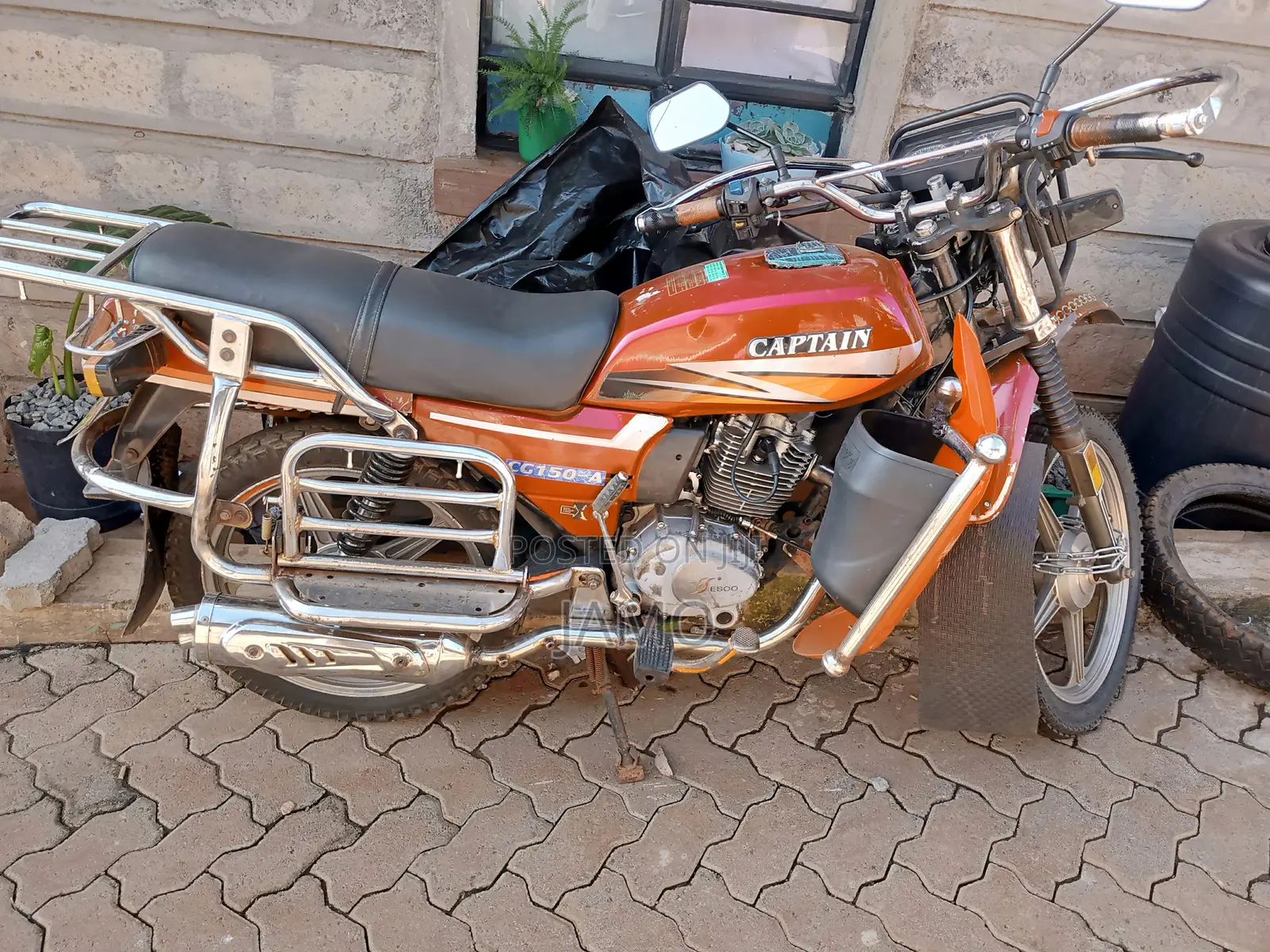 Captain CP150-10 2010 Red