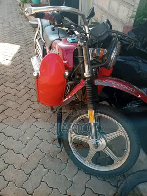 Captain CP150-10 2010 Red