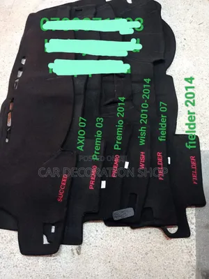 Car Branded Logo vs Year of Make Dash Mat