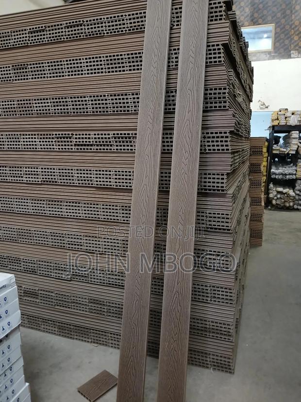 Solid WPC Outdoor Decking Panels .