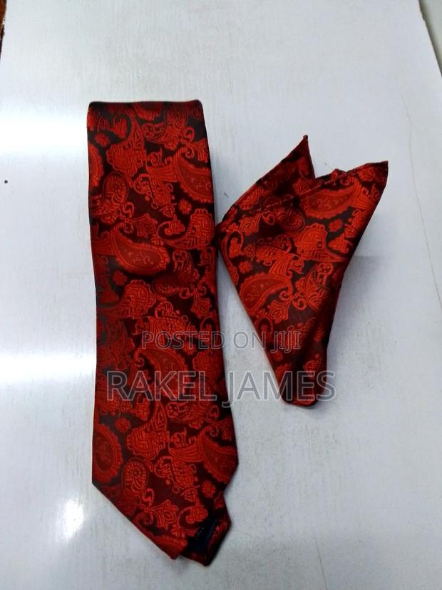 Red Floral Tie With Pocket Square - thumbnail 2