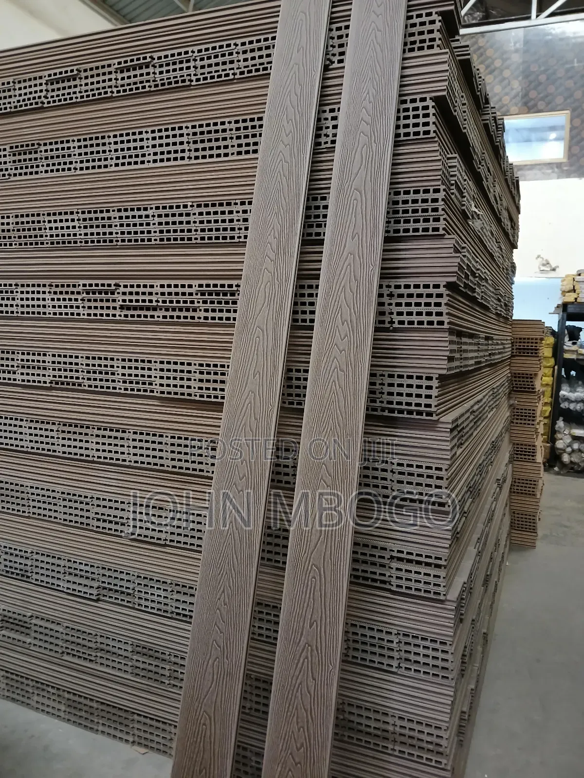 Solid WPC Decking Planks .