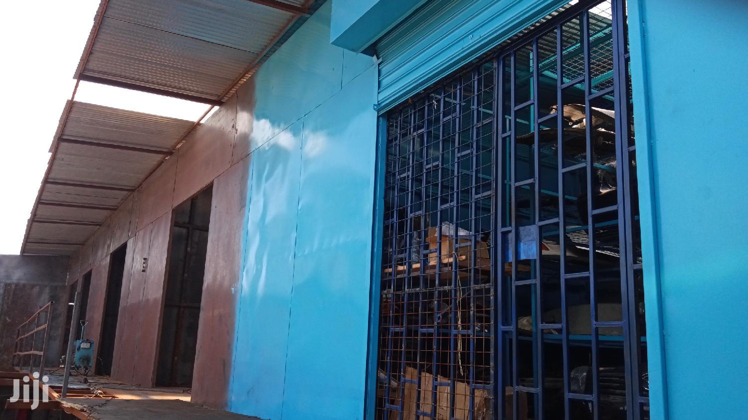 Auto Spares Shop for Rent Baricho Road. Industrial Area
