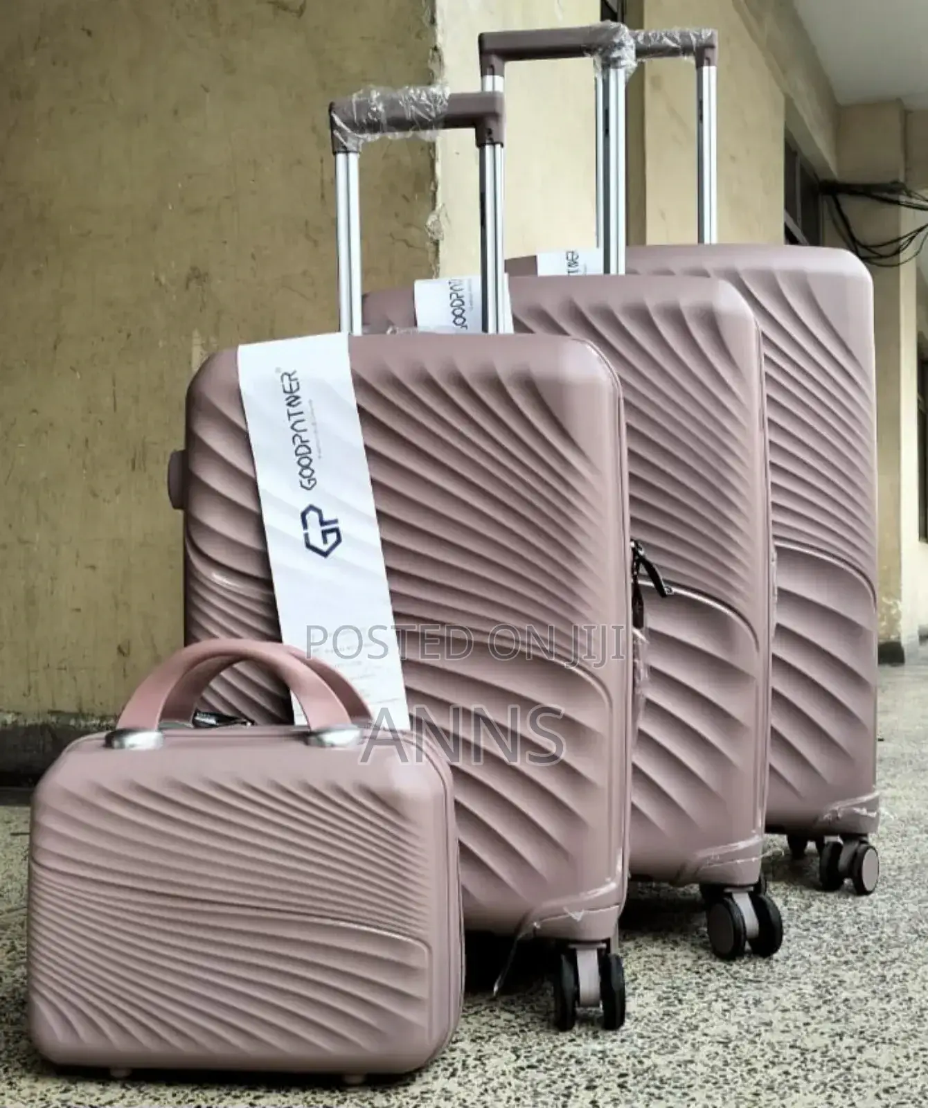 Size 4 Fashion 4 IN 1 LAXURIOUS RUBBER Suitcase