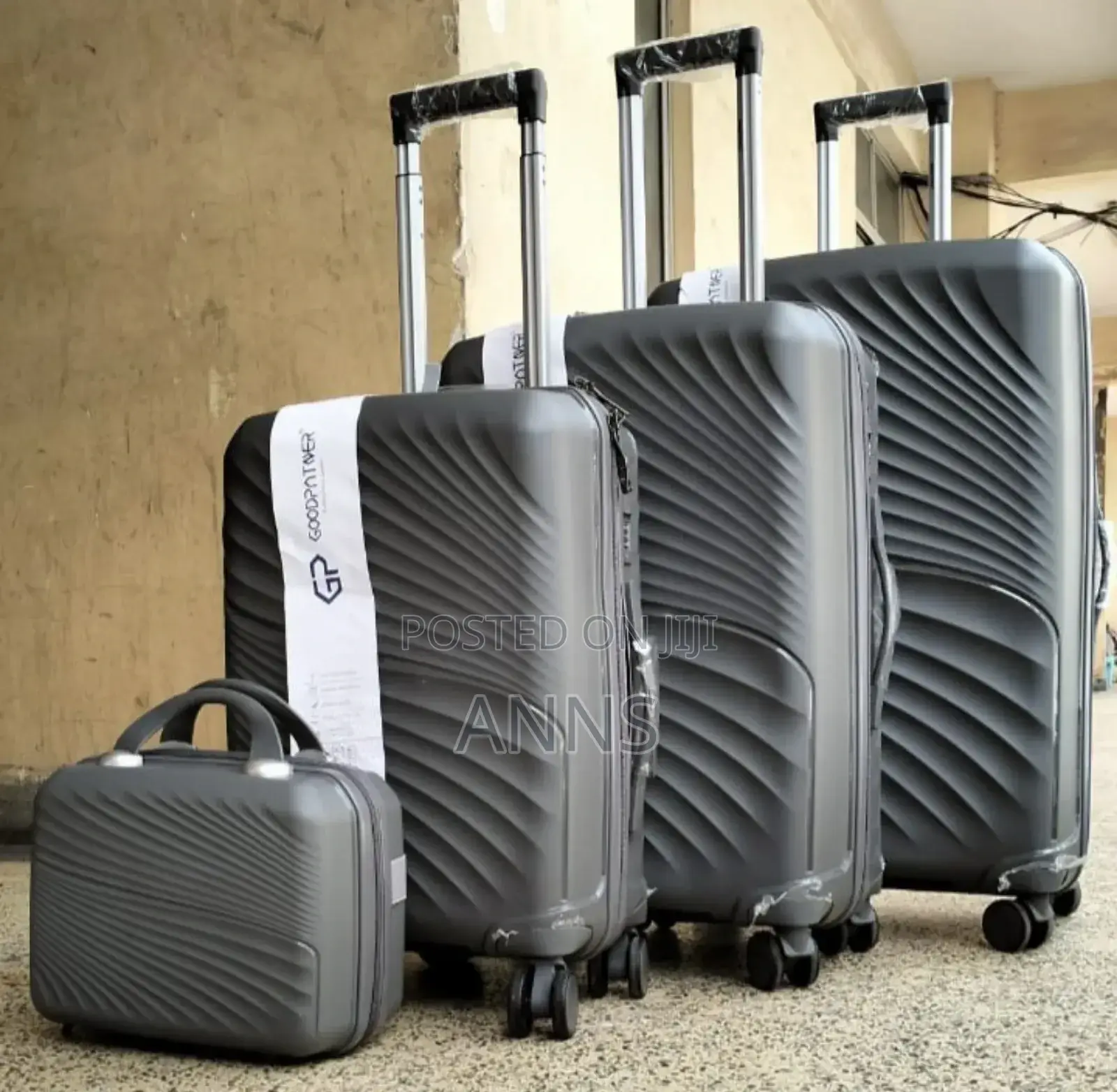 Size 4 Fashion 4 IN 1 LAXURIOUS RUBBER Suitcase