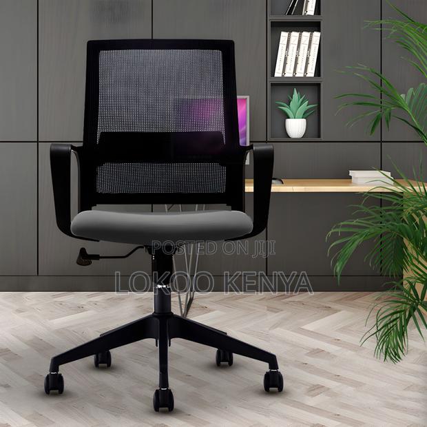 Office Chair: Modern Mid-Back Computer Office Chair