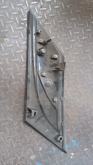 Mazda Biante Rhs Headlight Reflector