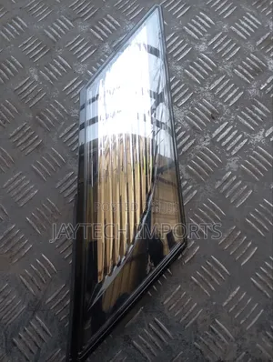 Mazda Biante Rhs Headlight Reflector