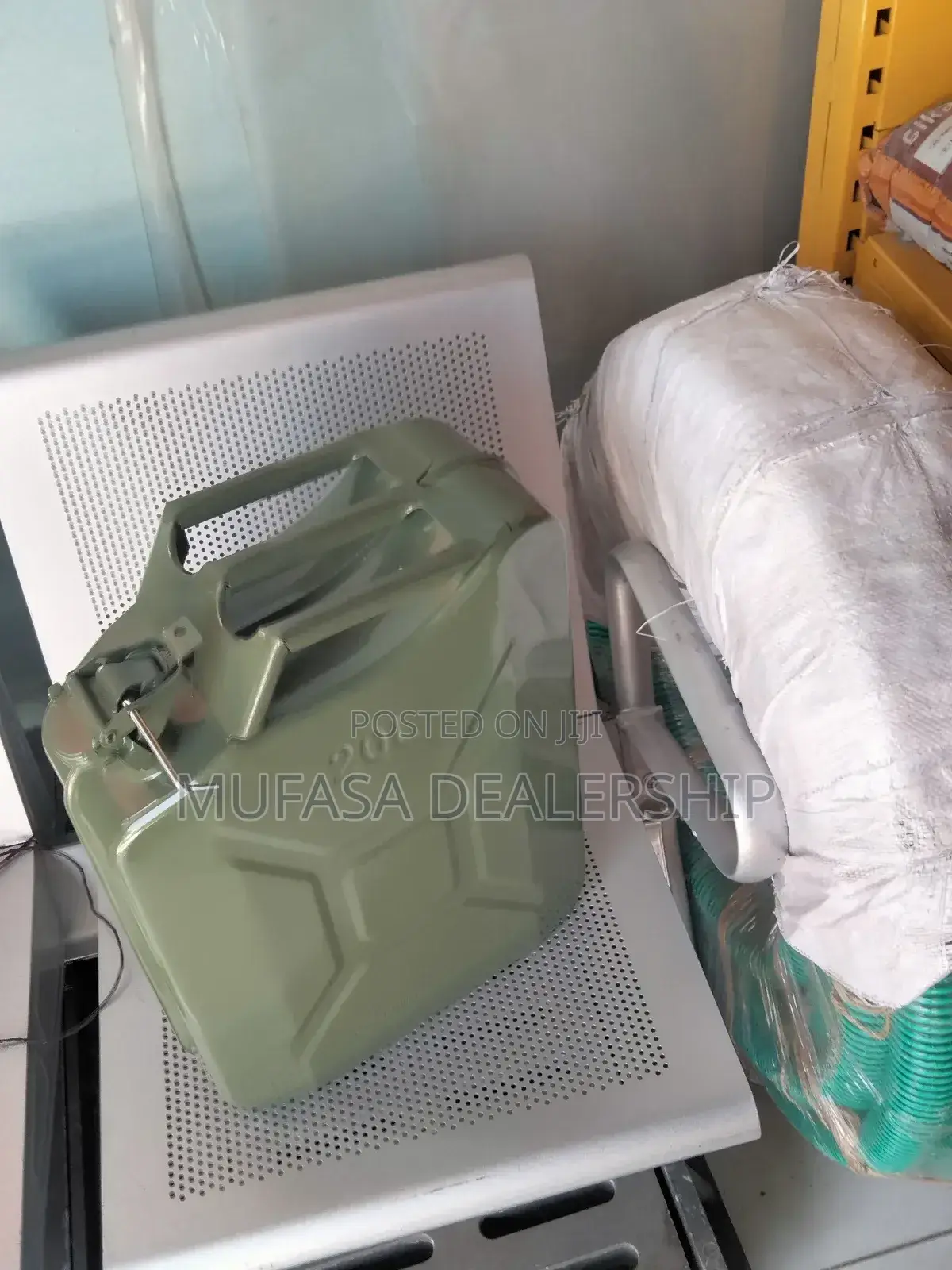 Generic 20l Fuel Jerry Can
